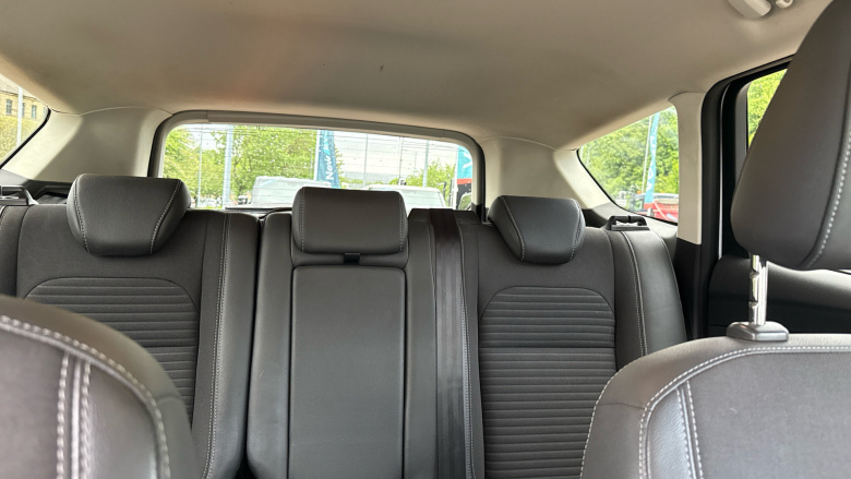 Ford Kuga 1.5 TDCi Titanium Edition 5dr 2WD Diesel Estate